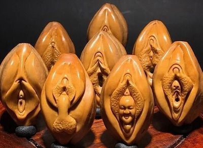 那些讓人臉紅的文玩工藝品，究竟是什么人在購買？